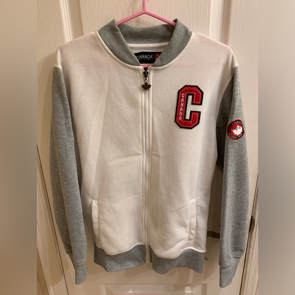Canada Zip Up Sweater Jacket